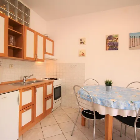 With Parking Space Baska, Krk - 24184 Apartman